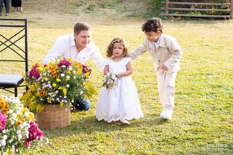 damas e pajens em casamento Divinópolis '