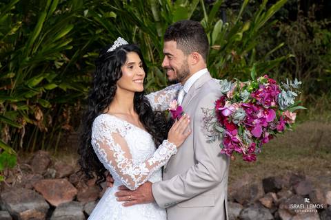 vestido e terno para casamento em  em Divinópolis '