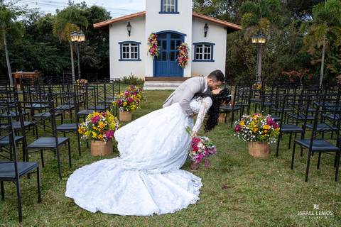 vestido e terno para casamento em  em Divinópolis '