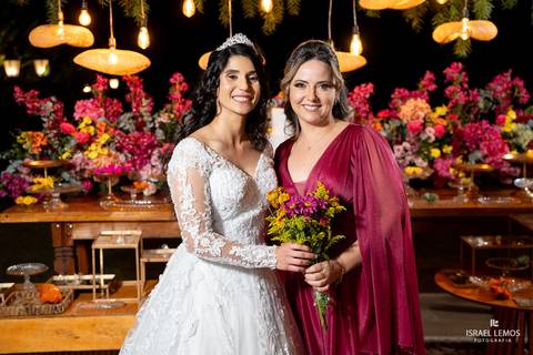 noiva faz foto com sua irma e se emociona '