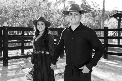 fotografo de casamento em Em Machu Picchu, fotógrafos podem capturar imagens incríveis da cidadela inca, com destaque para a vista clássica da Casa do Guardião e a paisagem dos terraços'