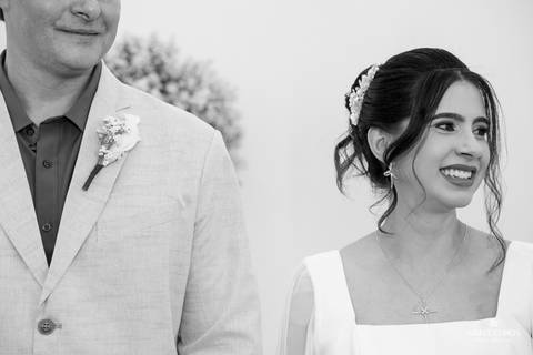 noiva se emociona em lagoa da prata'