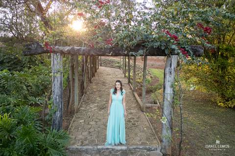 FOtografia de 15 anos em para de minas pelas lentes de Israel Lemos fotografo de Para de minas'