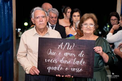 casamento em Mateus Leme na igreja santo Antonio matriz com fotos do fotografo Israel Lemos Mateus leme'