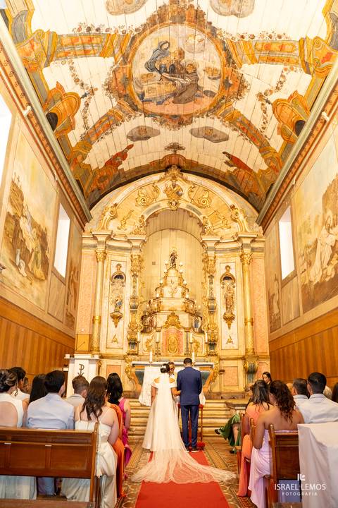 casamento em Mateus Leme na igreja santo Antonio matriz com fotos do fotografo Israel Lemos Mateus leme'