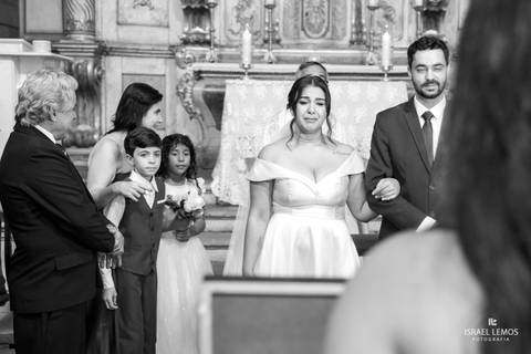 casamento em Mateus Leme na igreja santo Antonio matriz com fotos do fotografo Israel Lemos Mateus leme'