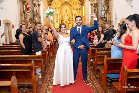 casamento em Mateus Leme na igreja santo Antonio matriz com fotos do fotografo Israel Lemos Mateus leme'