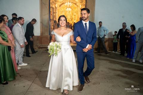 casamento em Mateus Leme na igreja santo Antonio matriz com fotos do fotografo Israel Lemos Mateus leme'