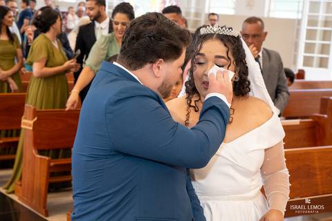 vestido de noiva em bom despacho'