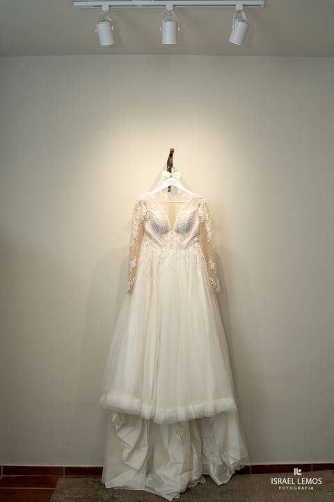 vestido  de casamento na italia milao fotorgafo de casamento em italia'