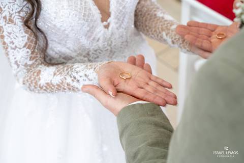 aliança de noivos na italia'