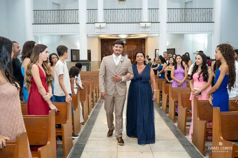 casamento na Igreja São Francisco em Para de minas'