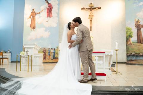 casamento na Igreja São Francisco em Para de minas com fotos dos fotografo de Para de minas '