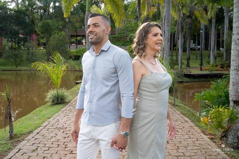 Seu ensaio perfeito começa em Bom Despacho.'