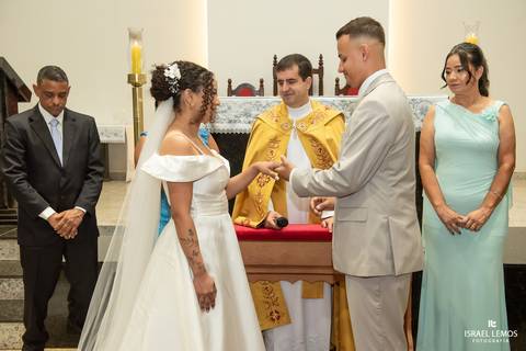 FOtografo de casamento em lagoa da prata fotos lindas na igreja matriz por Israel Lemos fotografo em lagoa da prata'