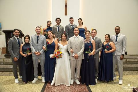 FOtografo de casamento em lagoa da prata fotos lindas na igreja matriz por Israel Lemos fotografo em lagoa da prata'