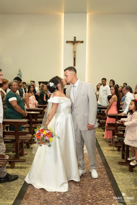 FOtografo de casamento em lagoa da prata fotos lindas na igreja matriz por Israel Lemos fotografo em lagoa da prata'