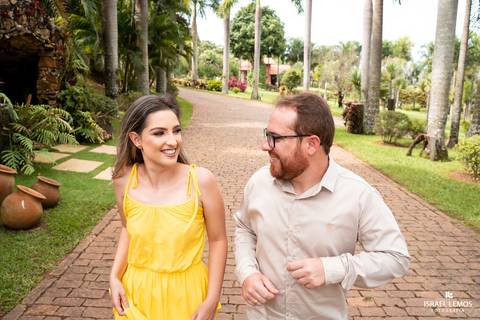 Ensaio fotografico pre casamento da Natane e Jorge Felipe na cidade de Claudio pelo fotografo Israel lemos'