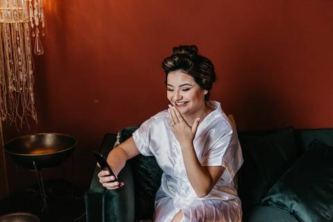 elopement wedding casamento a dois em sao paulo sitio sao jorge sao bernardo do campo votos noivos fotografo de casamento de dia diurno decoracao rustica paleta verde e branca casamento buque da noiva '