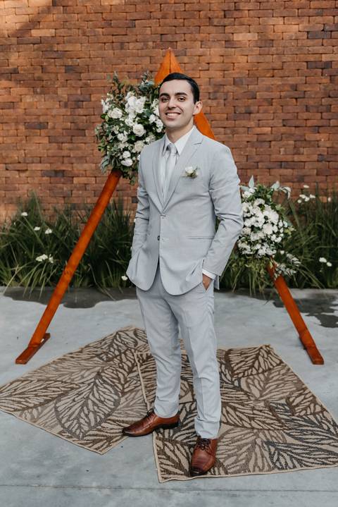 elopement wedding casamento a dois em sao paulo sitio sao jorge sao bernardo do campo votos noivos fotografo de casamento de dia diurno decoracao rustica paleta verde e branca casamento buque da noiva '