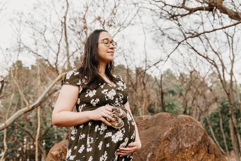 ensaio gestante em ribeirao preto ensaio gestante lifestyle ensaio gestante em casa fotografa em ribeirao preto fotografo gestante sao paulo ensaio gestante em sao paulo'