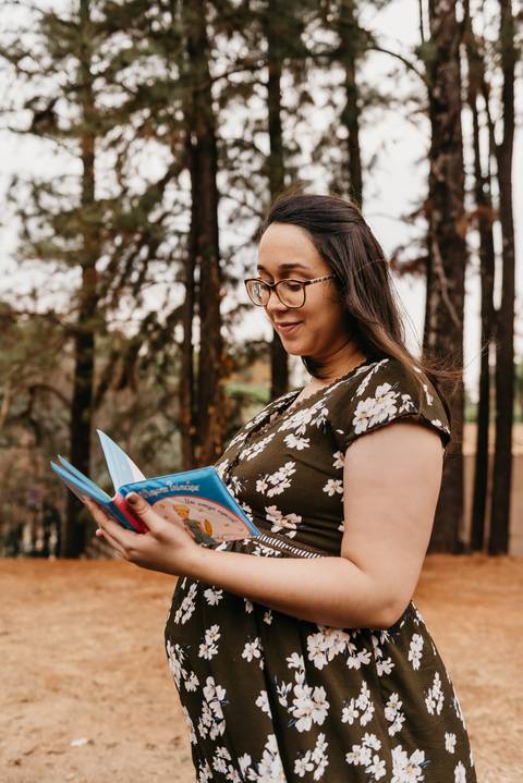 ensaio gestante em ribeirao preto ensaio gestante lifestyle ensaio gestante em casa fotografa em ribeirao preto fotografo gestante sao paulo ensaio gestante em sao paulo'