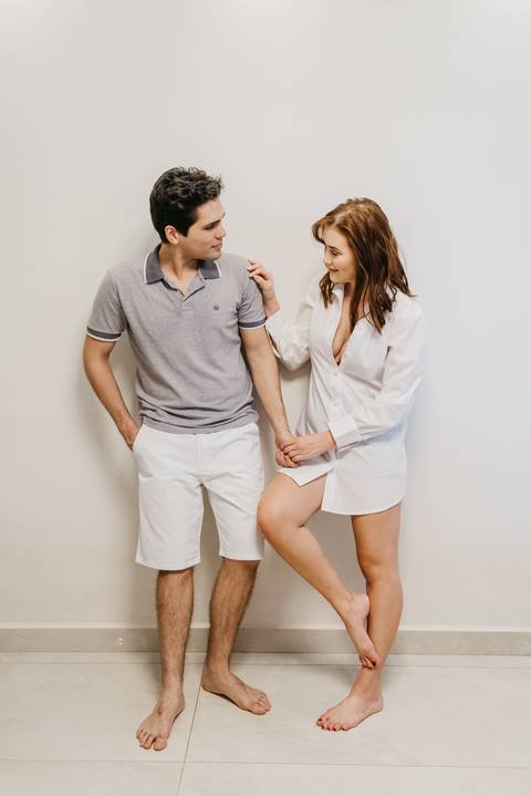 ensaio de casal em casa com cachorros ensaio com cachorros ensaio em casa ensaio villa do golfe ribeirao preto'