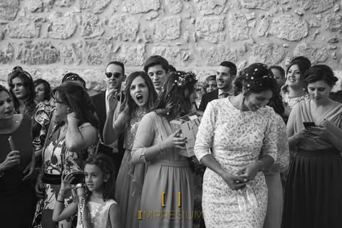 Reportaje fotográfico de bodas, reportaje fotografico madrid, impresium, impresium fotografía y vídeo, fotoperiodismo, foto narrativa, Rubén Córdoba, boda, wedding, wedding photografer, fotografía boda original, boda en Casa Rosita, boda en Pedro Muñoz'