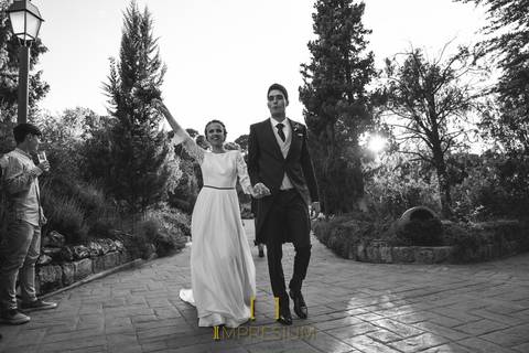Reportaje fotográfico de bodas, impresium, impresium fotografía y vídeo, fotoperiodismo boda, boda, wedding, wedding photografer, fotografía original boda Madrid, boda en Etxemendi, fotografia boda en Etxemendi'
