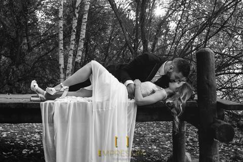 Postboda en el Bosque Finlandés, sesion preboda, sesion posboda, postboda, fotografia de bodas en Madrid, Postboda en Madrid, Reportaje boda Madrid, Trash the dress Madrid'