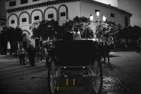Postboda en Sevilla, Impresium fotografía y vídeo de bodas, fotógrafo de boda Madrid, fotografía de bodas en Madrid, fotografía y vídeo de bodas Madrid, Postboda en Madrid, Reportaje boda Madrid, Trash the dress Sevilla, Trash the dress Madrid, Impresium'