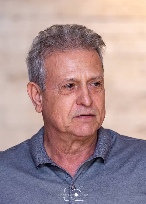 '