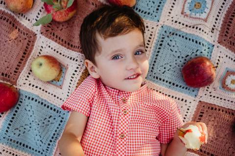 fotografia infantil, retrato infantil, sessão fotográfica de criança em Lisboa, sessão fotografica em familia, fotografa de familias, fotografa de crianças, fotografa de bebes, fotografo de familia, fotografo de crianças, fotografa Lisboa'