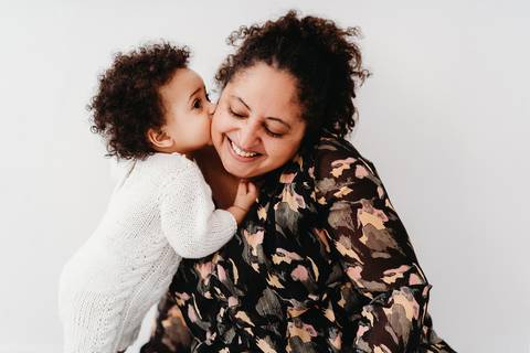 fotografia de familias, fotografa de crianças, fotografa de família, melhor fotografa de famílias, sessão fotográfica de primeiro aniversário, sessão fotos lisboa, fotos em família, sessão fotos, white, white session, fotografia de bebes, smash the cake'