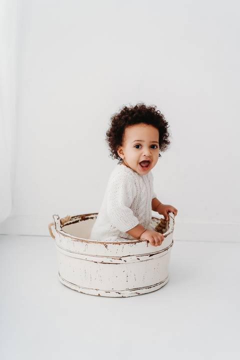 fotografia de familias, fotografa de crianças, fotografa de família, melhor fotografa de famílias, sessão fotográfica de primeiro aniversário, sessão fotos lisboa, fotos em família, sessão fotos, white, white session, fotografia de bebes, smash the cake'