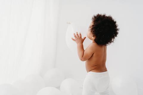 fotografia de familias, fotografa de crianças, fotografa de família, melhor fotografa de famílias, sessão fotográfica de primeiro aniversário, sessão fotos lisboa, fotos em família, sessão fotos, white, white session, fotografia de bebes, smash the cake'