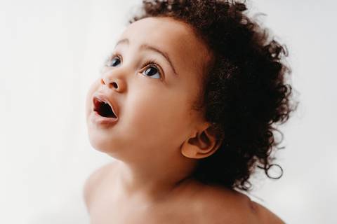 fotografia de familias, fotografa de crianças, fotografa de família, melhor fotografa de famílias, sessão fotográfica de primeiro aniversário, sessão fotos lisboa, fotos em família, sessão fotos, white, white session, fotografia de bebes, smash the cake'