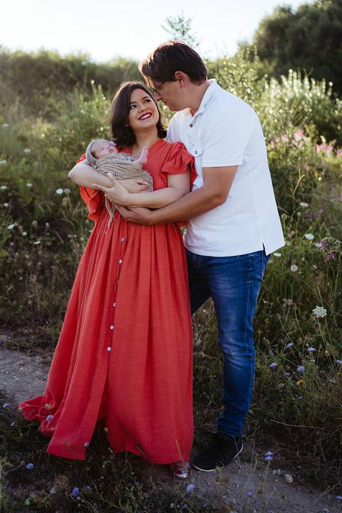 sessão fotográfica white, sessão fotografica em familia, fotografo de familias, fotografa de familias, sessão fotos em familia em estúdio, estudio fotográfico de familia, ensaio de familia, ensaio de recém-nascido, ensaio de criança, fotografo Lisboa, '