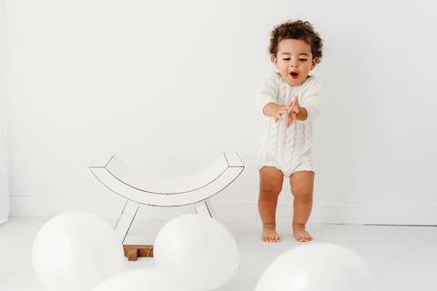 fotografia de familias, fotografa de crianças, fotografa de família, melhor fotografa de famílias, sessão fotográfica de primeiro aniversário, sessão fotos lisboa, fotos em família, sessão fotos, white, white session, fotografia de bebes, smash the cake'