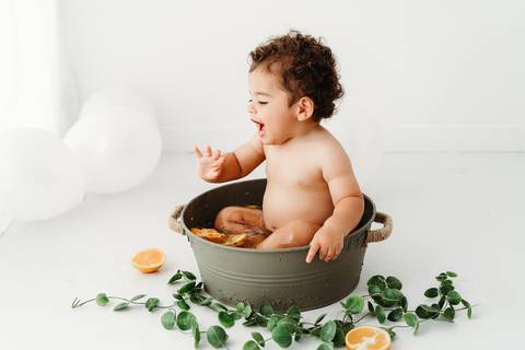 fotografia de familias, fotografa de crianças, fotografa de família, melhor fotografa de famílias, sessão fotográfica de primeiro aniversário, sessão fotos lisboa, fotos em família, sessão fotos, white, white session, fotografia de bebes, smash the cake'