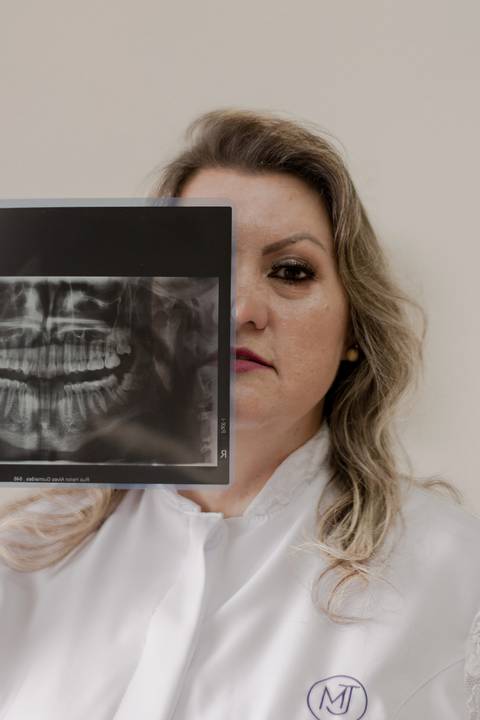 foto criativa dentista'