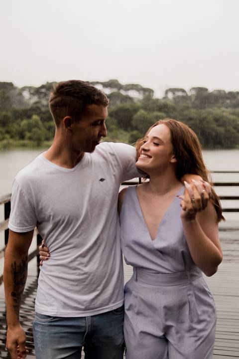 ensaio casal parque lago azul'