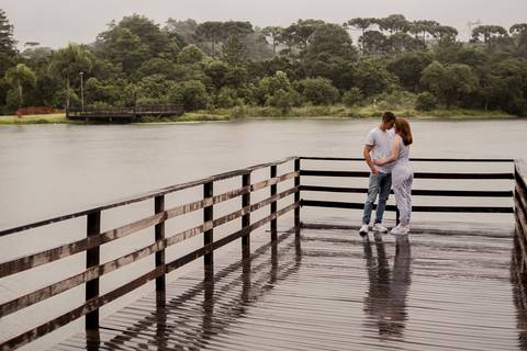 ensaio casal parque lago azul'