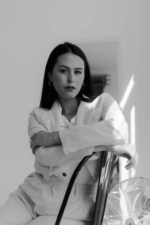 ensaio feminino minimalista curitiba'