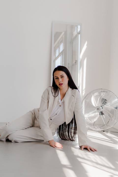 ensaio feminino minimalista curitiba'