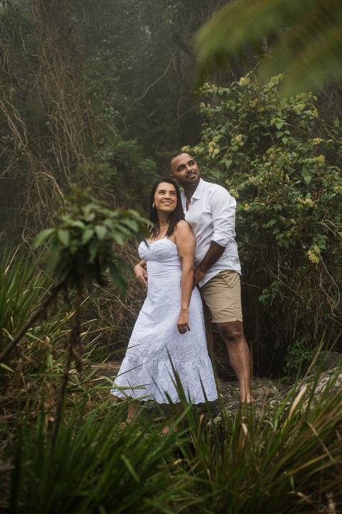 Pre wedding de Marcela e Guilherme no Parque Estadual do Ibitipoca e em Juiz de Fora, ao ar livre e ao pôr do sol'