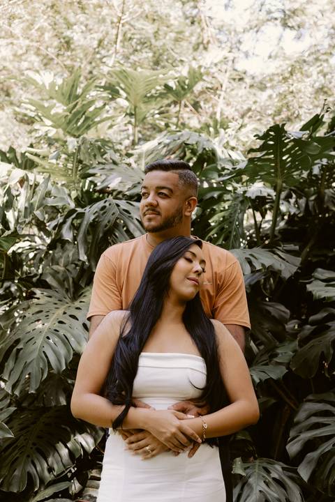 Pré-wedding em SP: ensaio ao ar livre, arquitetura e emoção no Ibirapuera'