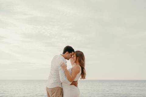 ensaio gestante  praia de itacoatiara niteroi ; renata rocha fotografa niteroi '