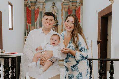 Batizado em Niterói na Igreja Histórica de São Francisco Xavier - Fotógrafa Renata Rocha'