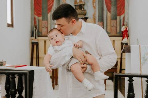 Batizado em Niterói na Igreja Histórica de São Francisco Xavier - Fotógrafa Renata Rocha'